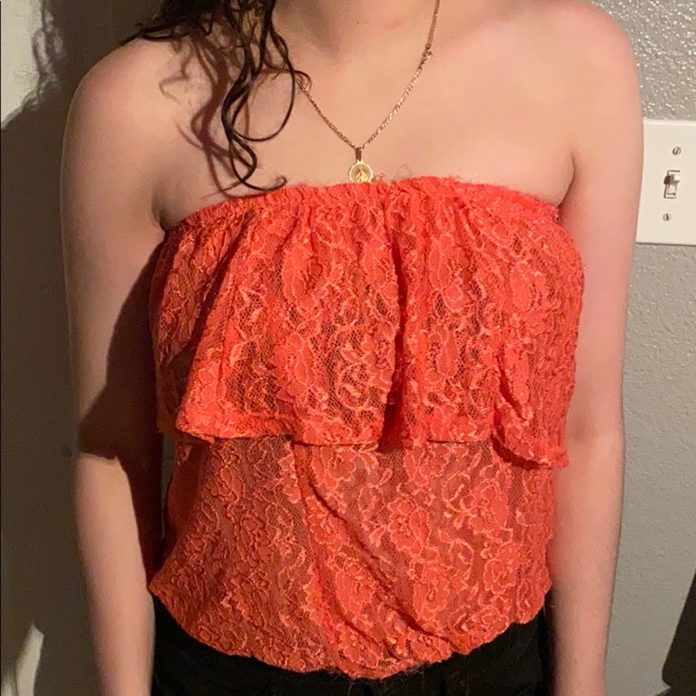 Strapless coral top
